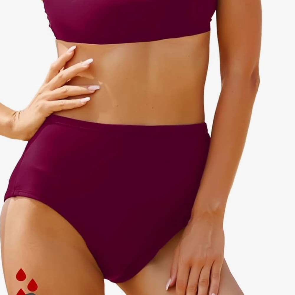 NWT Women's Cuphe bikini bottom.